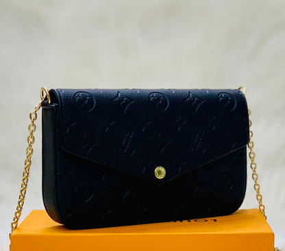 LV-CROSSBODY-BAG 1