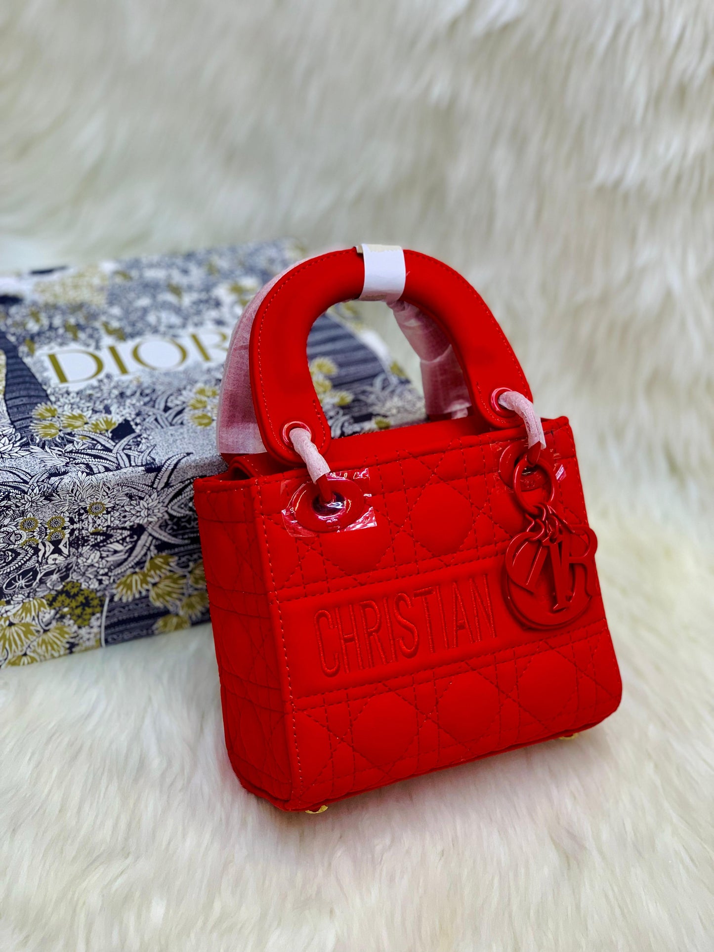 CD-HAND-BAG 2