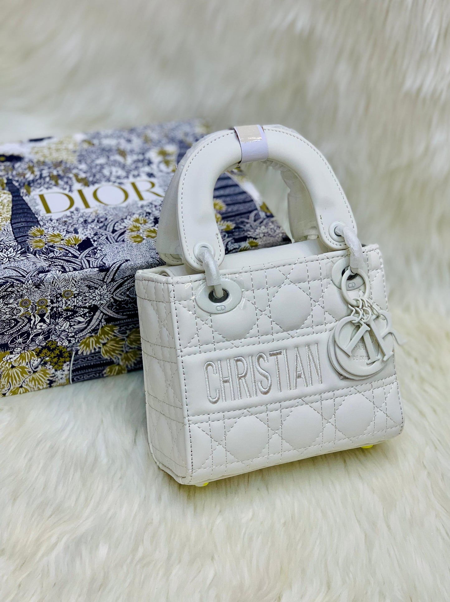 CD-HAND-BAG 2