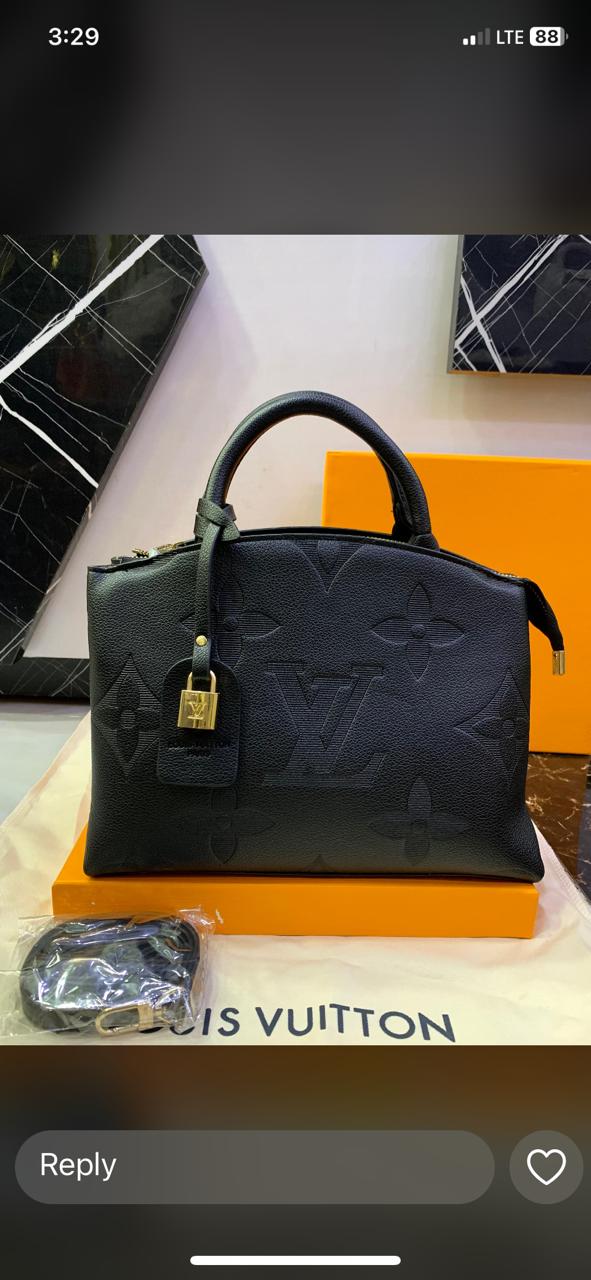 LV-HAND-BAG 2