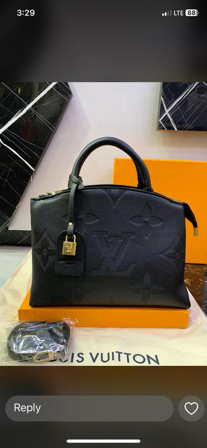 LV-HAND-BAG 2