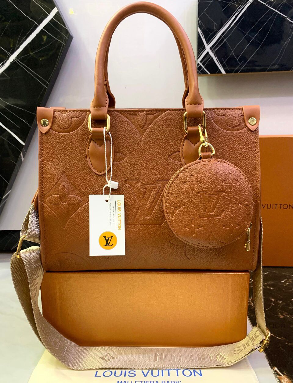 LV-HAND-BAG 1